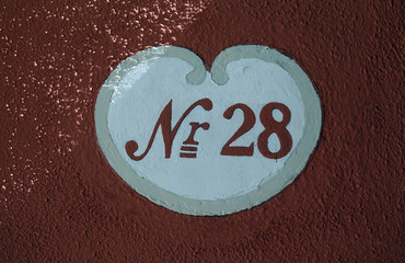 Hausnummer 28