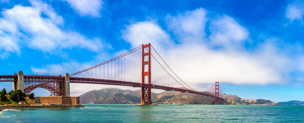 Naklejka premium Golden Gate Bridge in San Francisco