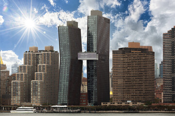 Fototapeta na wymiar Manhattan Cityscape with American Copper Buildings in Background