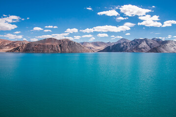 Fototapeta na wymiar beautiful blue lake landscape of Pangong tso, Leh Ladakh, India