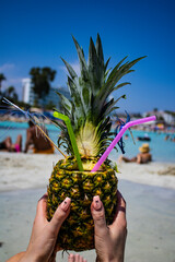 Pinapple drink © Sebastian