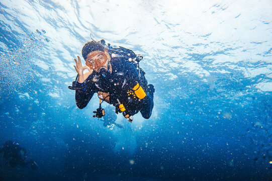 diving