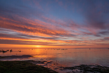 Fototapeta premium Beautiful sunset at seaside.