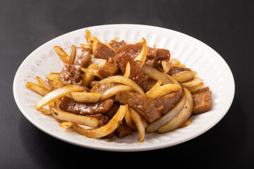牛肉と玉ねぎのオイスター炒め
