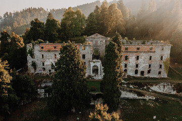 Slowenien - Grad Haasberg - Lostplace