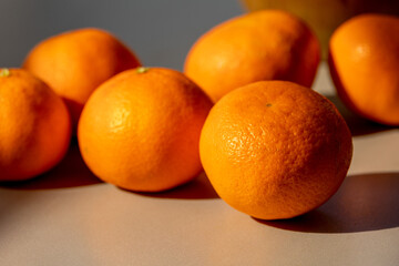 bunch of oranges fruits in sun light