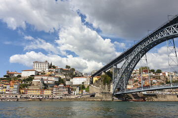 Obraz premium bridge over the river