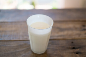 牛乳などの飲み物