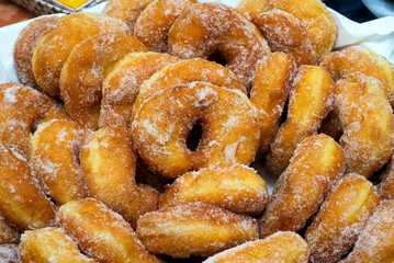 Fatti fritti o parafrittus sardi, dolce tipico del carnevale in Sardegna, cibo italiano 