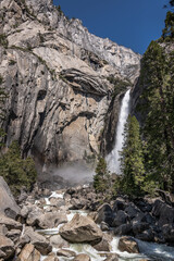 Fototapeta na wymiar Lower Yosemite Falls