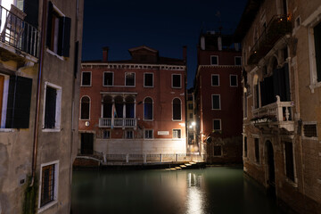 Canali Venezia di notte