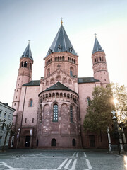 Fototapeta na wymiar Mainz Cathedral, Germany