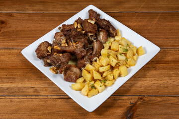 Costillas al ajillo