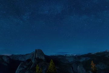 Crédence de cuisine en verre imprimé Half Dome Long exposure photo of the amazing Half Dome in Yosemite National Park at night