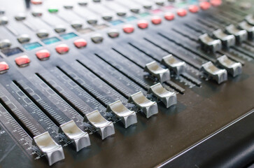 Mixer,Control of high quality audio and equalizer volume on the mixer.