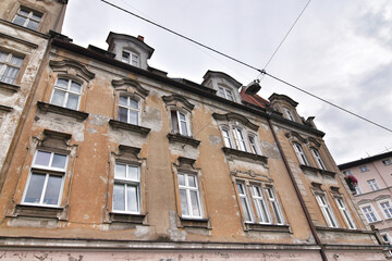 Fototapeta na wymiar Low angle view of modern building in Poznan