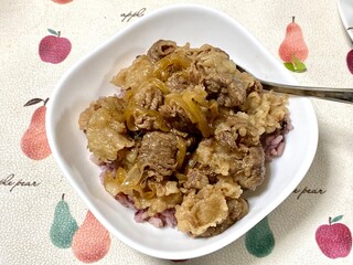 【おうちごはん】雑穀米の牛丼