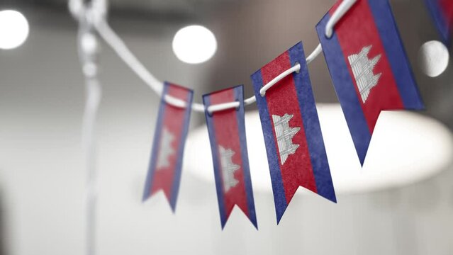 All the flags of the world are alternately replaced on the garland