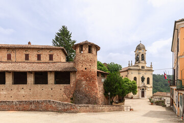 Fototapeta na wymiar View of the church St. Bartholomew (Chiesa di San Bartolomeo) in Castelletto Molina, Italy