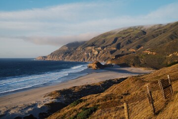 Fototapeta na wymiar Coastline of Big Sur California before Sunset
