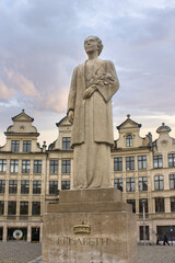 Fototapeta na wymiar Monument to Queen Elisabeth of Belgium in Brussels, Belgium