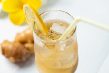 冷たいジンジャーエール