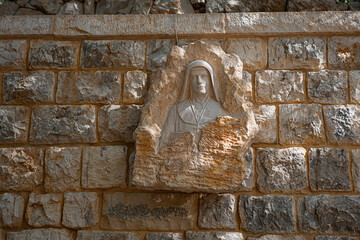 Relief der hl. Rafqa im Kloster St.Josef, Deir Mar Youssef (bei Batroun), Libanon