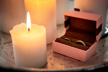 wedding rings and details
