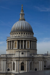Fototapeta na wymiar dome of Saint Paul's cathedral in London with Roman 