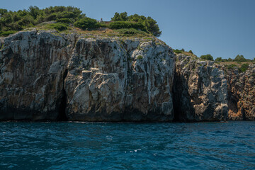 Naklejka premium rock and sea