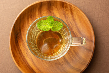 ハーブティー・ミントティー｜上から見た © SB