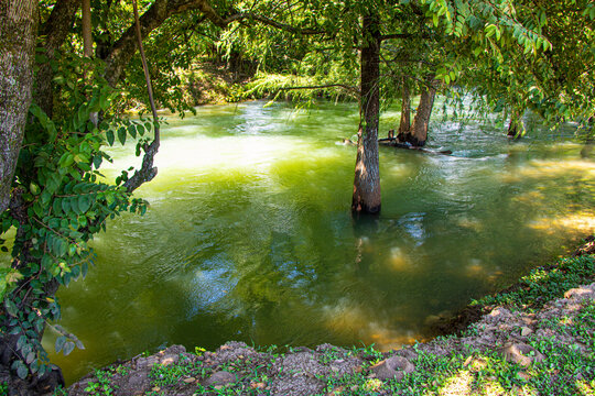 Rio Aguaverde en la Huasteca Potosina M&eacute;xico Cerca de las Cascadas de Tamasopo