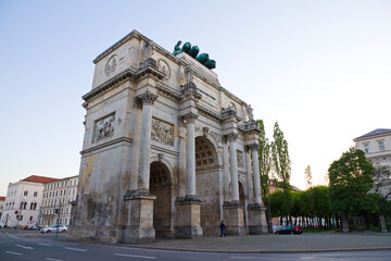 Fototapeta na wymiar Victory Gate Siegestor (triumphal arch) in Munich, Germany.