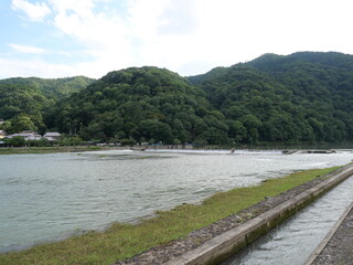 Fototapeta premium 京都嵐山の渡月橋