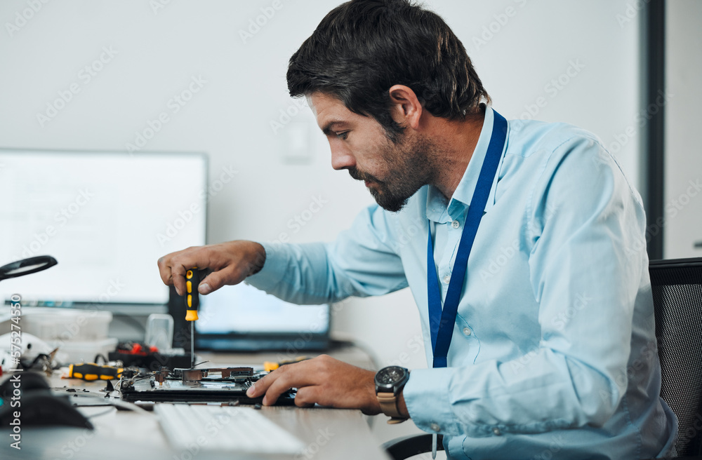 Poster serious man, it or screwdriver for motherboard fixing in engineering workshop for database update. t