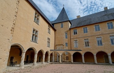 Fototapeta na wymiar Chateau, Musée, Rochechouart, Haute-Vienne, Parc Naturel Régional Périgord Limousin⁩, ⁨France⁩