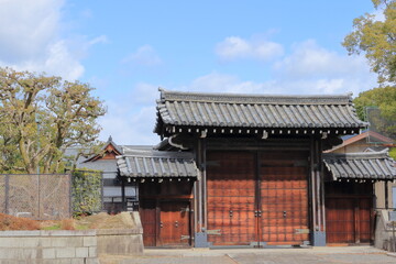 Fototapeta na wymiar 武徳殿の門