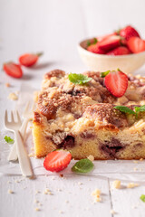 Tasty and sweet strawberry cake made of fresh fruits.