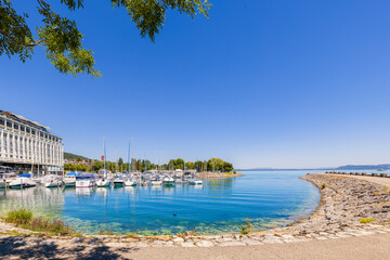 Marina in Neuchatel in der Schweiz
