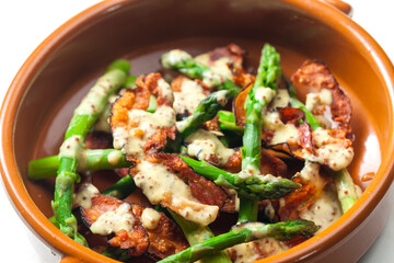 green asparagus with bacon and mustard sauce