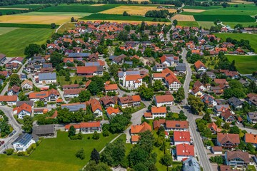 Ausblick auf die Gemeinde Eching am nördlichen Ammersee 