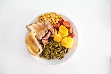 Dish with the ingredients of a typical Galician stew
