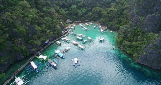 Kayangan Lake View Deck. Beautiful Lagoon. Very Popular Place Among Tourist in Coron, Palawan, Philippines. Landscape in Background