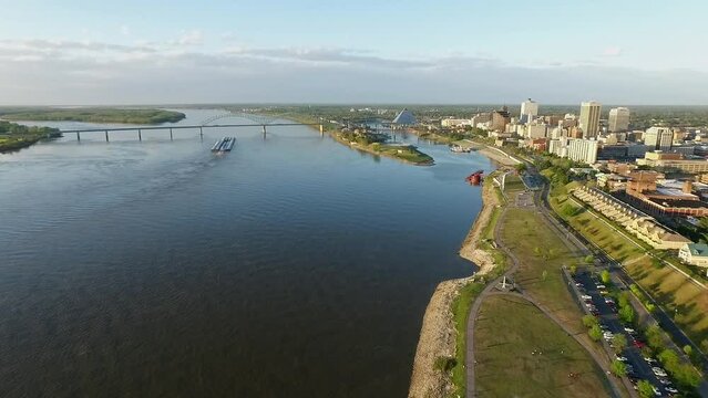 Memphis Cityscape in Tennessee. Mississippi River Hernando de Soto Bridge and Trafic in Background