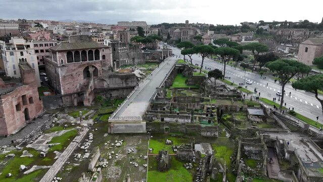 Il foro di traiano, i fori imperiali e il colosseo a Roma
Meta turistica di tutti i visitatori in italia.