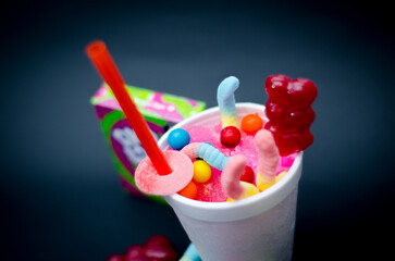 Granizados de Licor con unos llamativos colores que despiertan las ganas de saborear el dulce de...