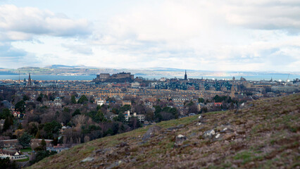 Fototapeta na wymiar View of Edinburgh old town and the Firth of Forth