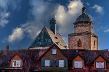 Fototapeta premium Kirchendächer in Schwerin