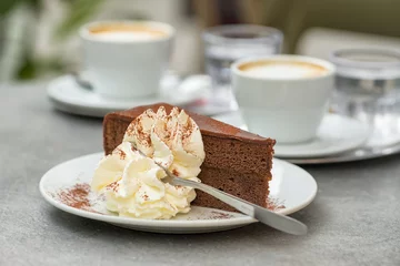 Photo sur Plexiglas Vienne Slice of Sacher Torte cake on plate at Cafe in Vienna, Austria.