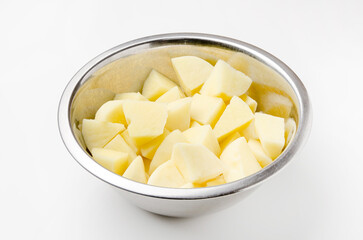 ジャガイモの乱切り